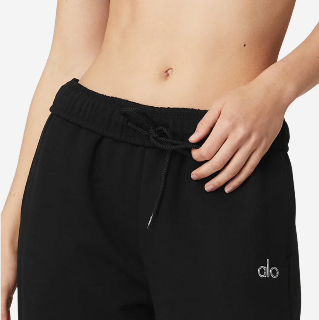 ALO YOGA ACCOLADE SWEATPANT