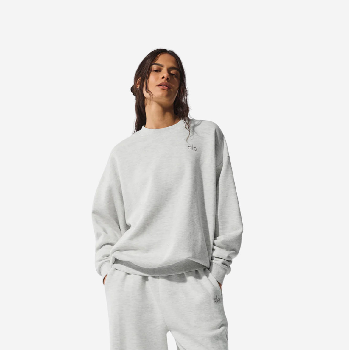 ALO YOGA ACCOLADE CREW NECK