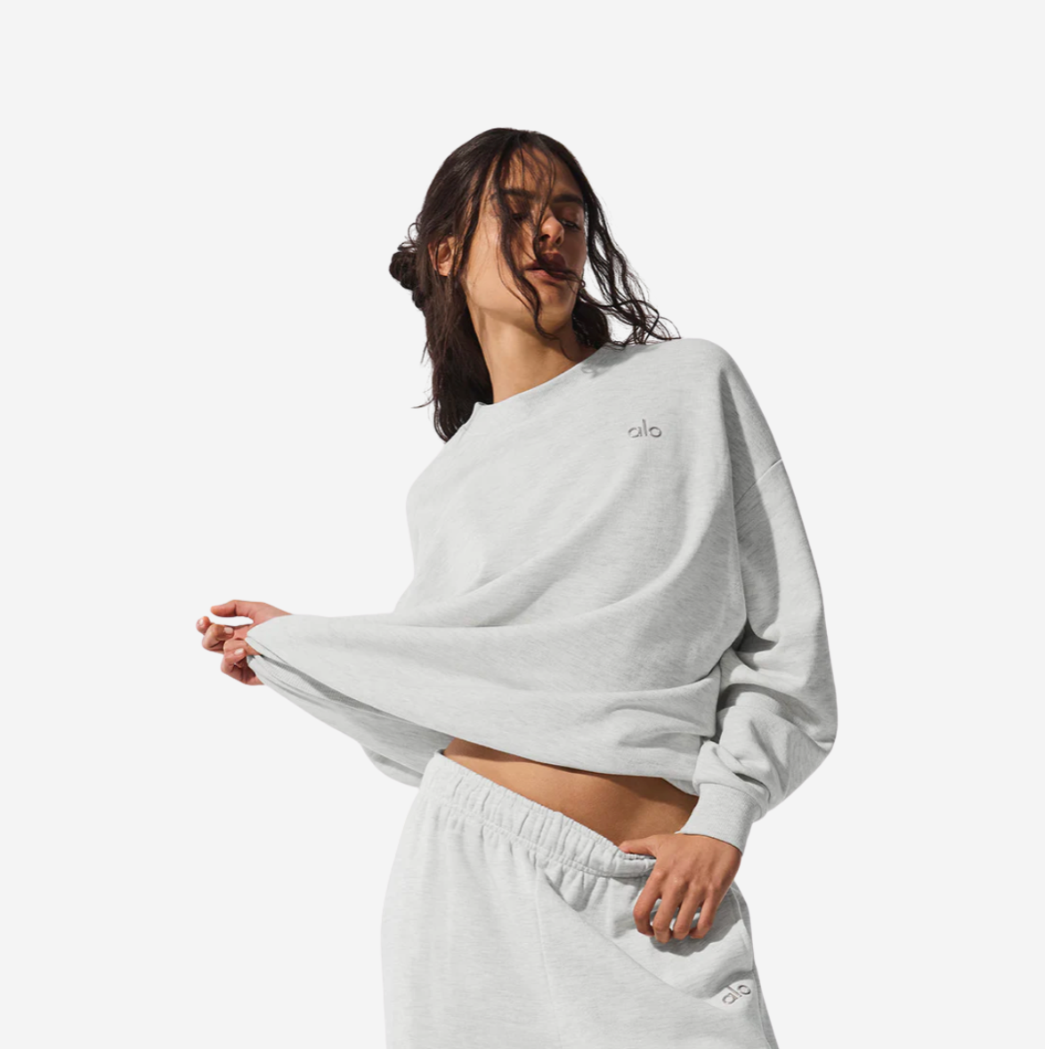 ALO YOGA ACCOLADE CREW NECK
