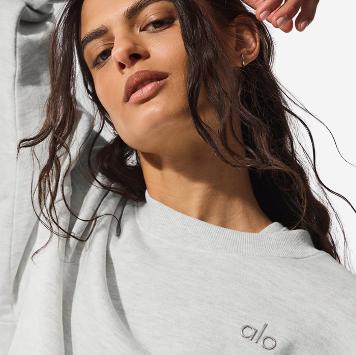 ALO YOGA ACCOLADE CREW NECK
